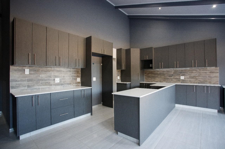 3 Bedroom Property for Sale in Island View Western Cape